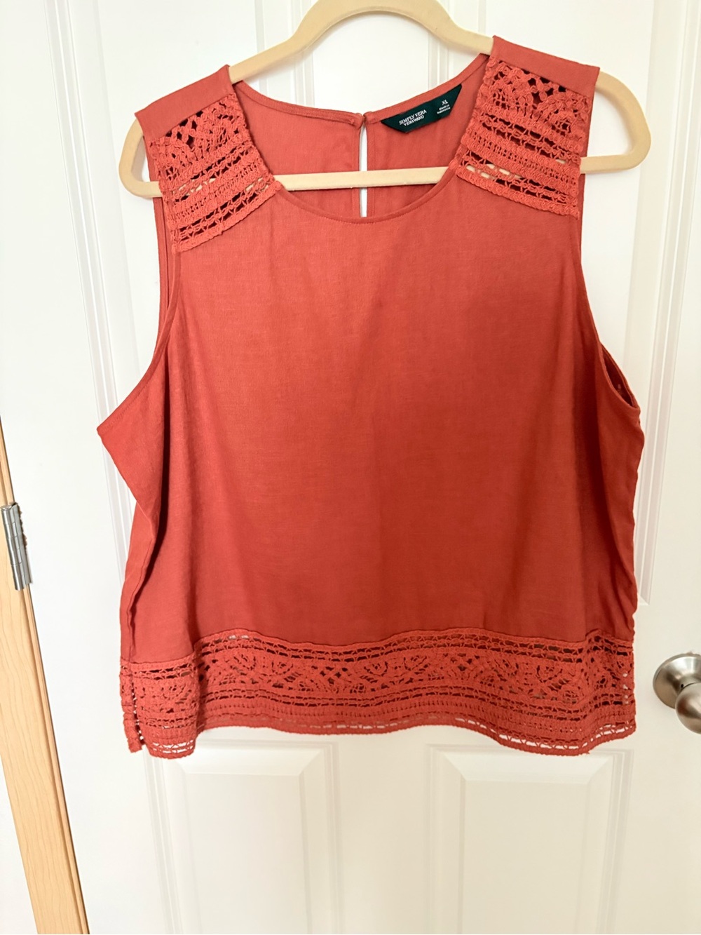 Simply Vera Vera Wang Crochet-Trim Tank in Rust